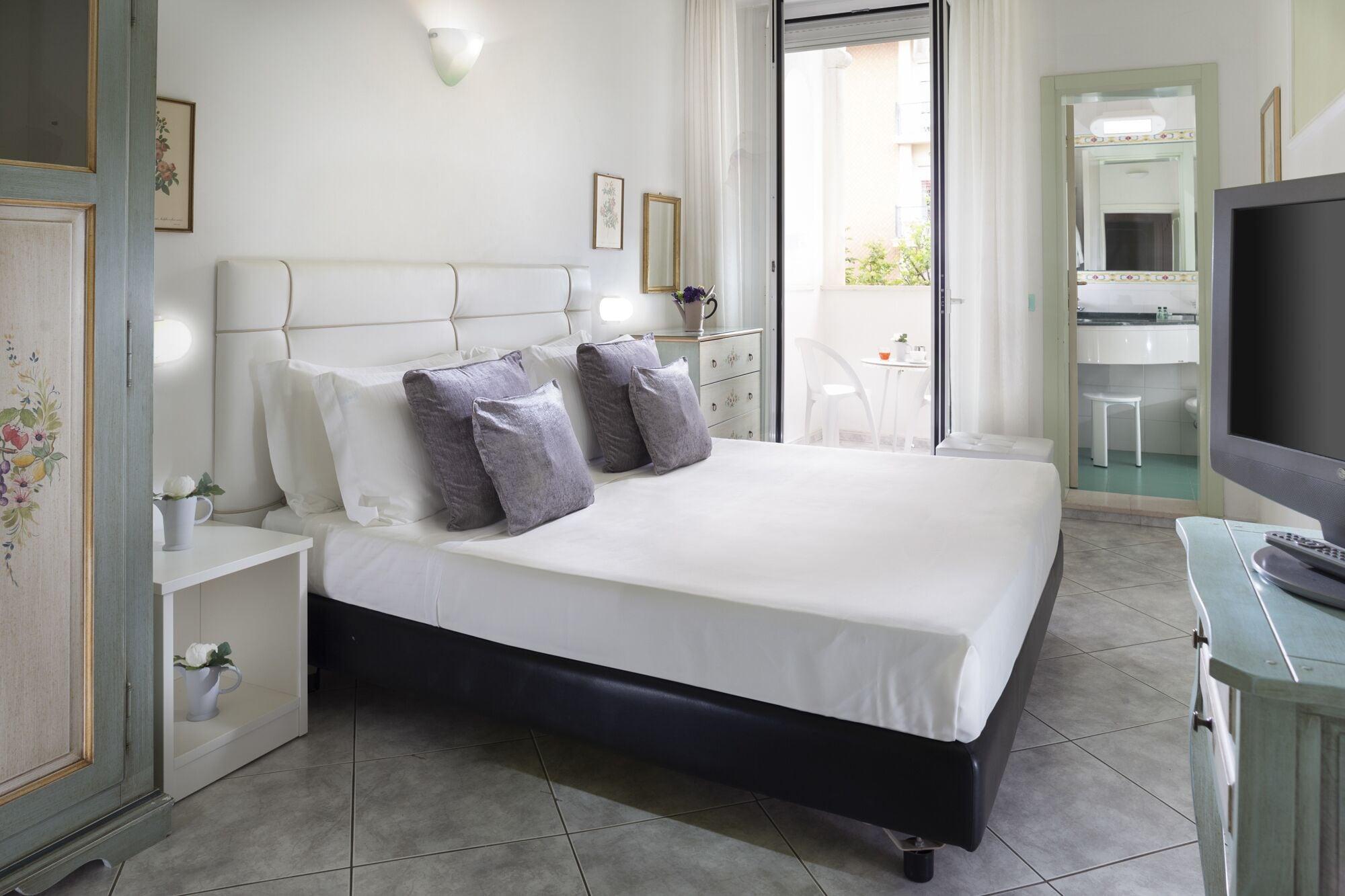Hotel Orizzonte เบลลาเรีย-อีเจอา มารีนา ภายนอก รูปภาพ